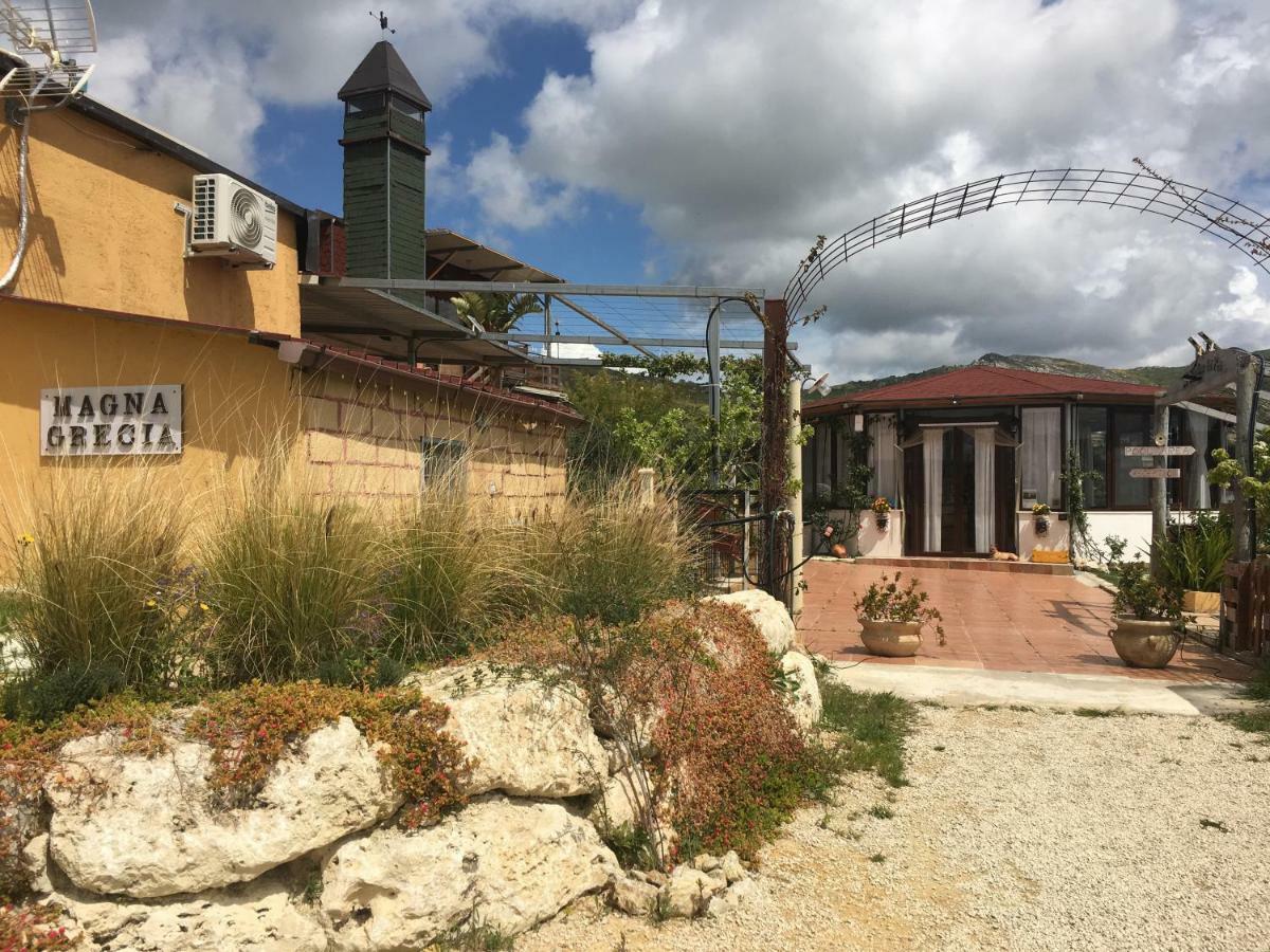 Magna Grecia Bed and Breakfast Agrigento Esterno foto